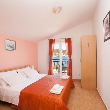 Villa Stana Vinišće Eksteriør bilde
