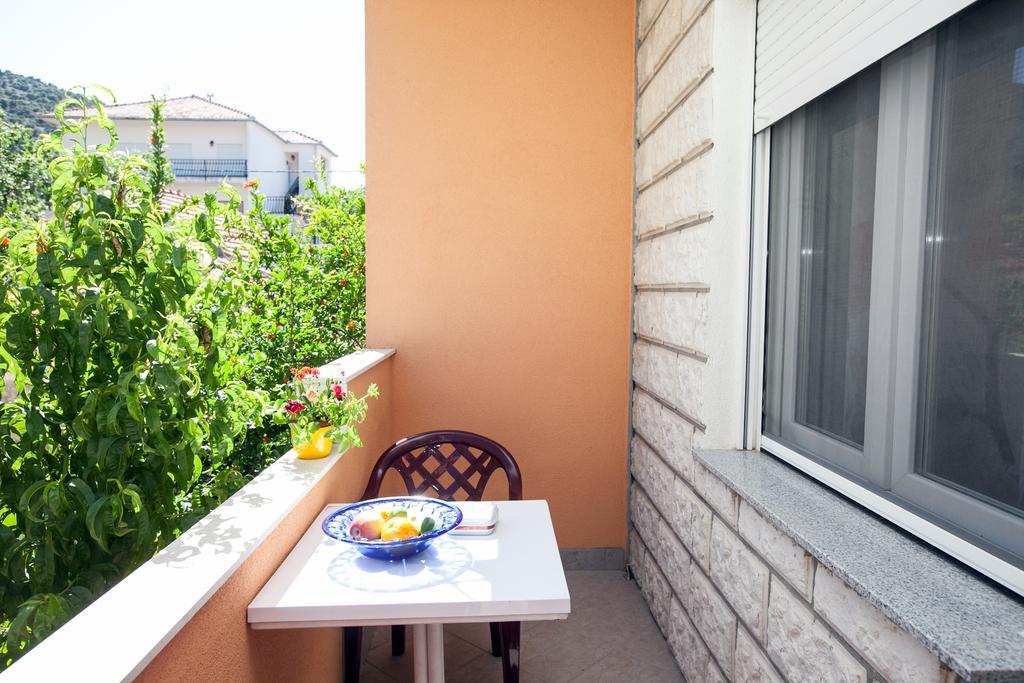 Villa Stana Vinišće Eksteriør bilde